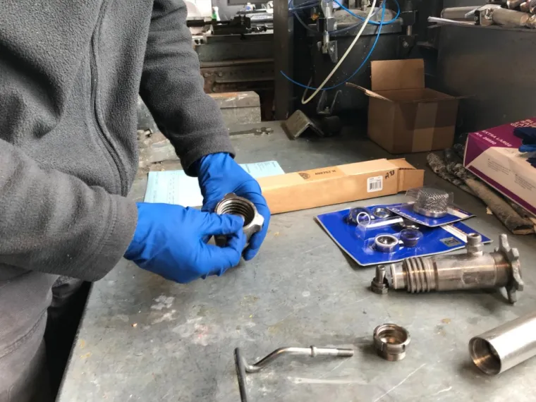 CONTRAT DE MAINTENANCE, Estrablin, Larius France